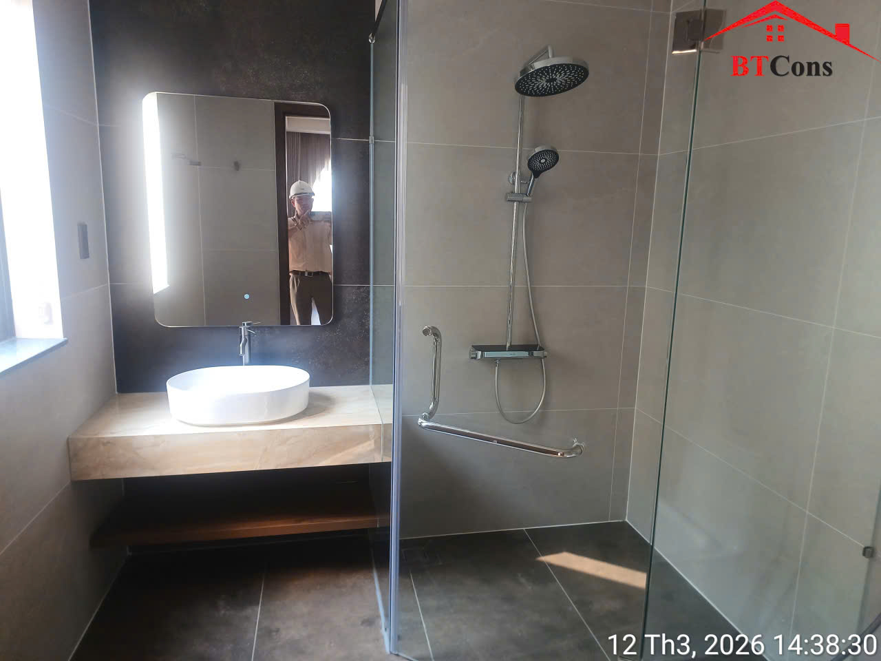 Nhà thầu thi công biệt thự quận Tân Phú【BTCONS 098 674 88 36】